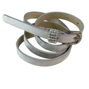 Reitmans Narrow Silver Metallic Crackled Rhinestone Belt Vegan Leather Size L